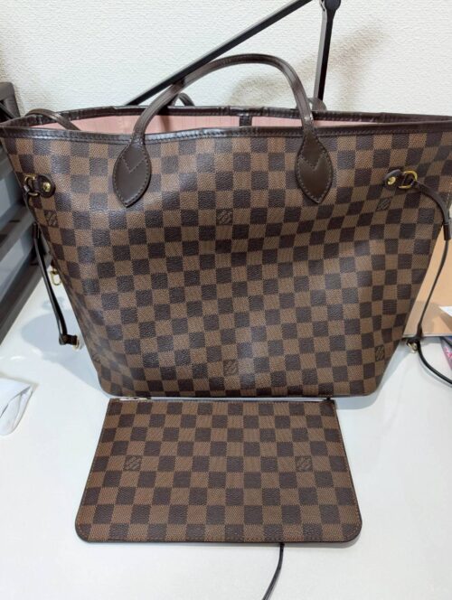 ルイヴィトン ネヴァーフル ダミエ